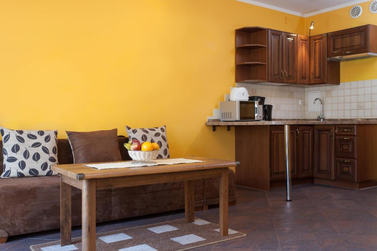 Apartments Swinoujscie Center III By Noclegi Renters Екстер'єр фото